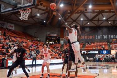 Pacific men's basketball goes up for a shot